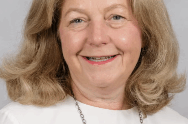 Headshot of Mary Keen